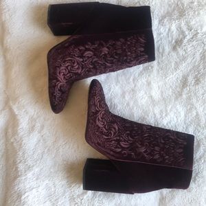 Jessica Simpson Velvet booties
